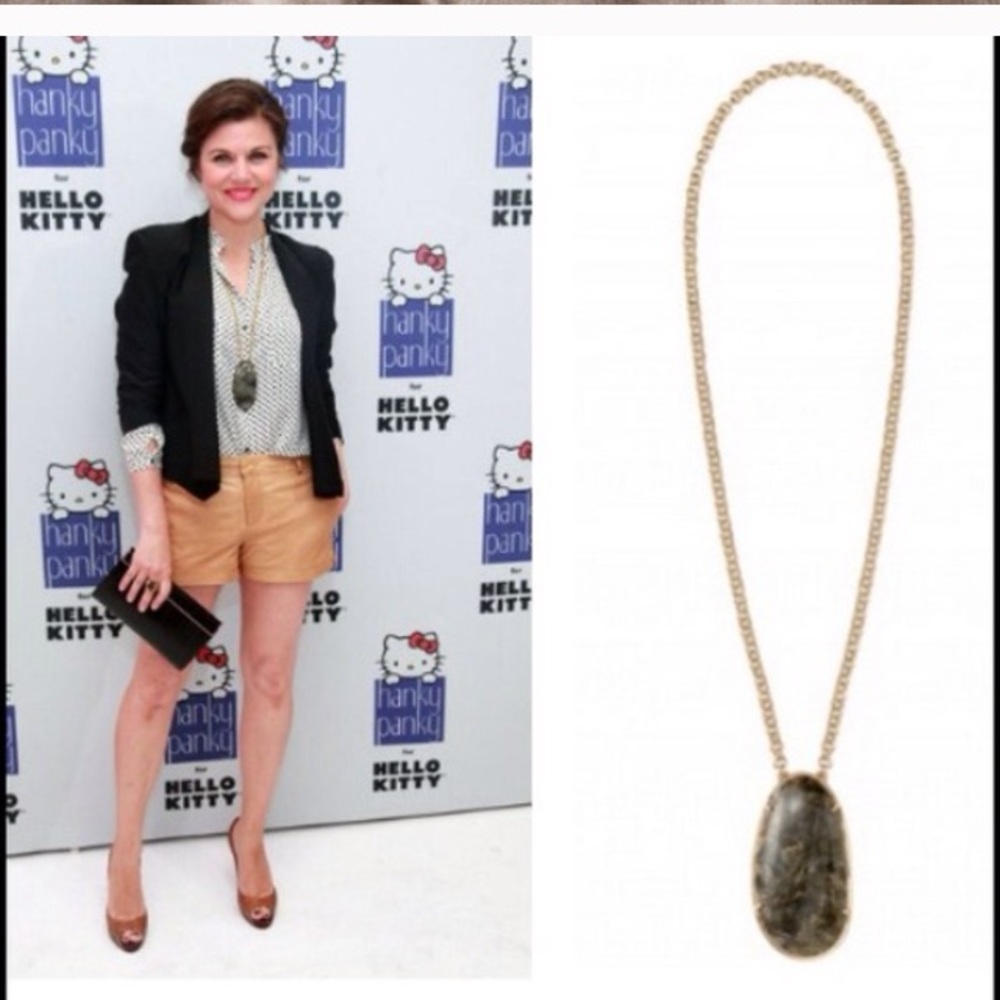STELLA & DOT • Stunning Stella & Dot Leona Pendant - Picture 4 of 7